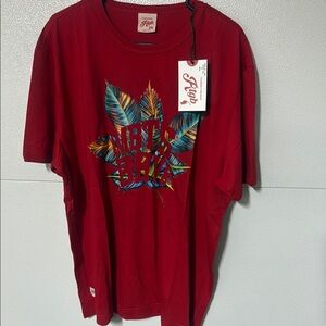 Red Men’s Short Sleeve Tee